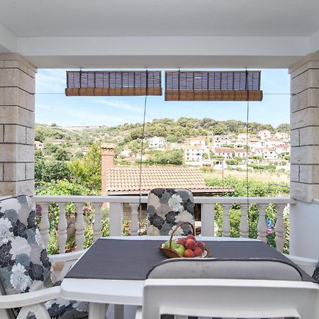 Apartments Mare Postira Zewnętrze zdjęcie