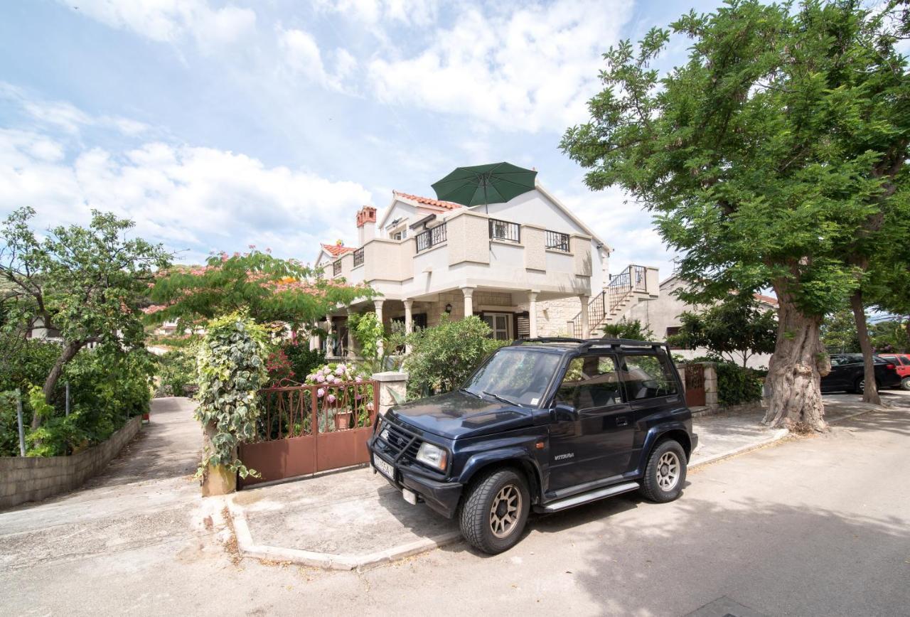 Apartments Mare Postira Zewnętrze zdjęcie
