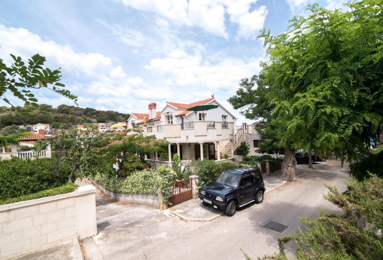 Apartments Mare Postira Zewnętrze zdjęcie