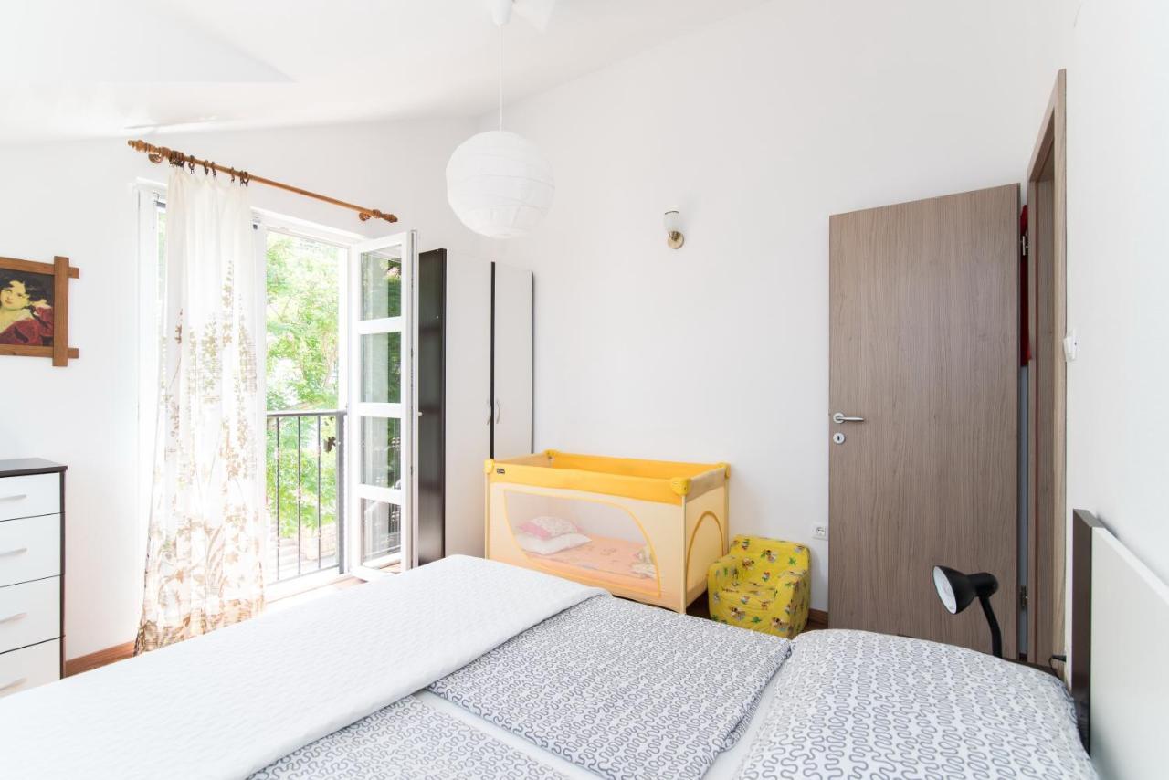 Apartments Mare Postira Zewnętrze zdjęcie