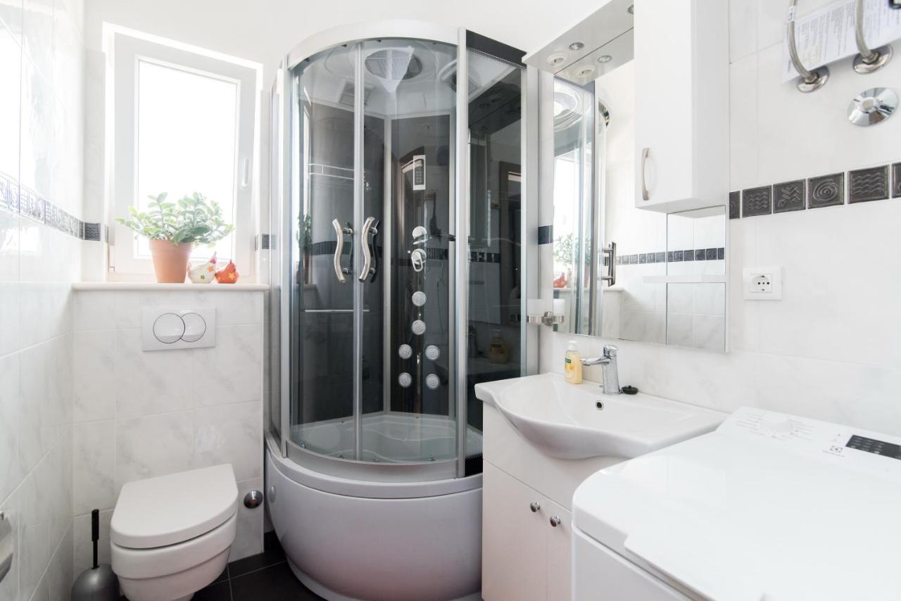 Apartments Mare Postira Zewnętrze zdjęcie