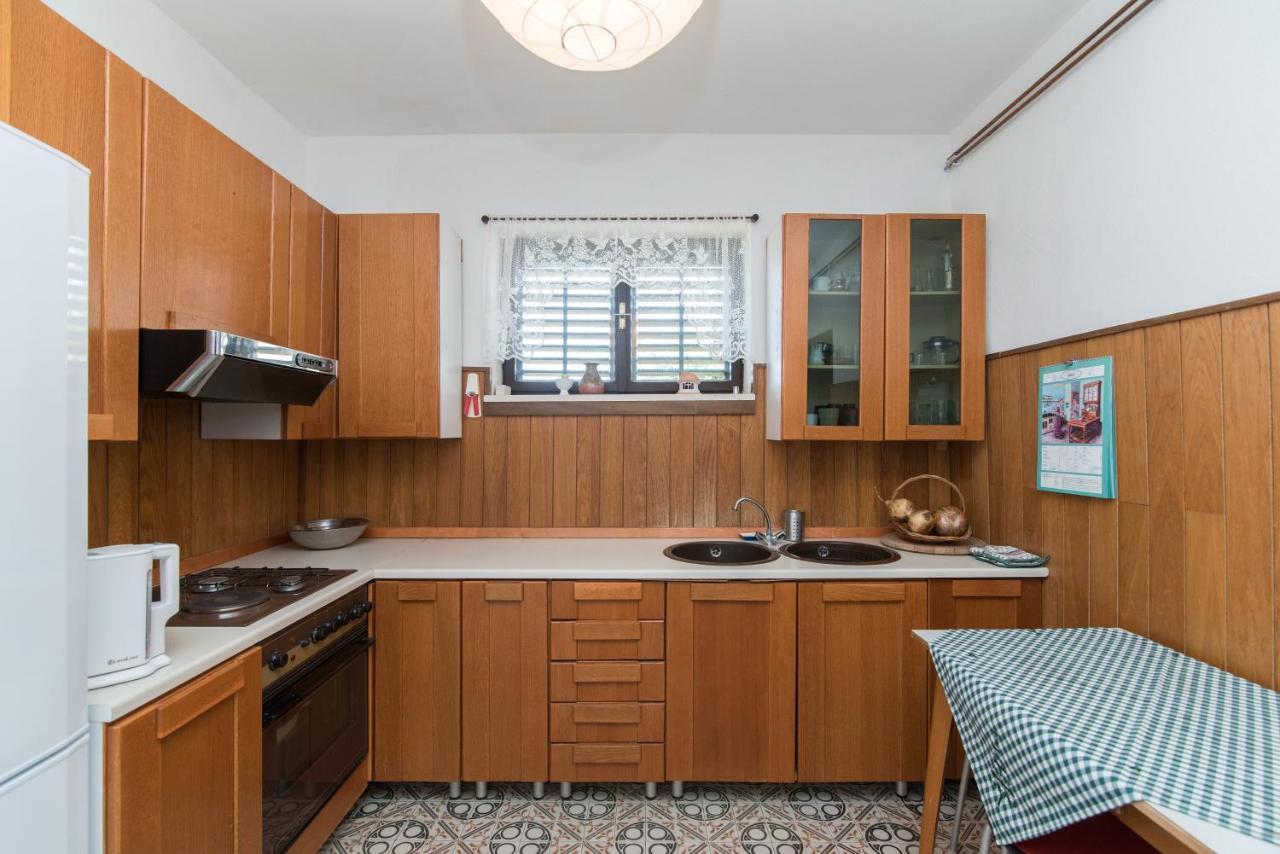 Apartments Mare Postira Zewnętrze zdjęcie
